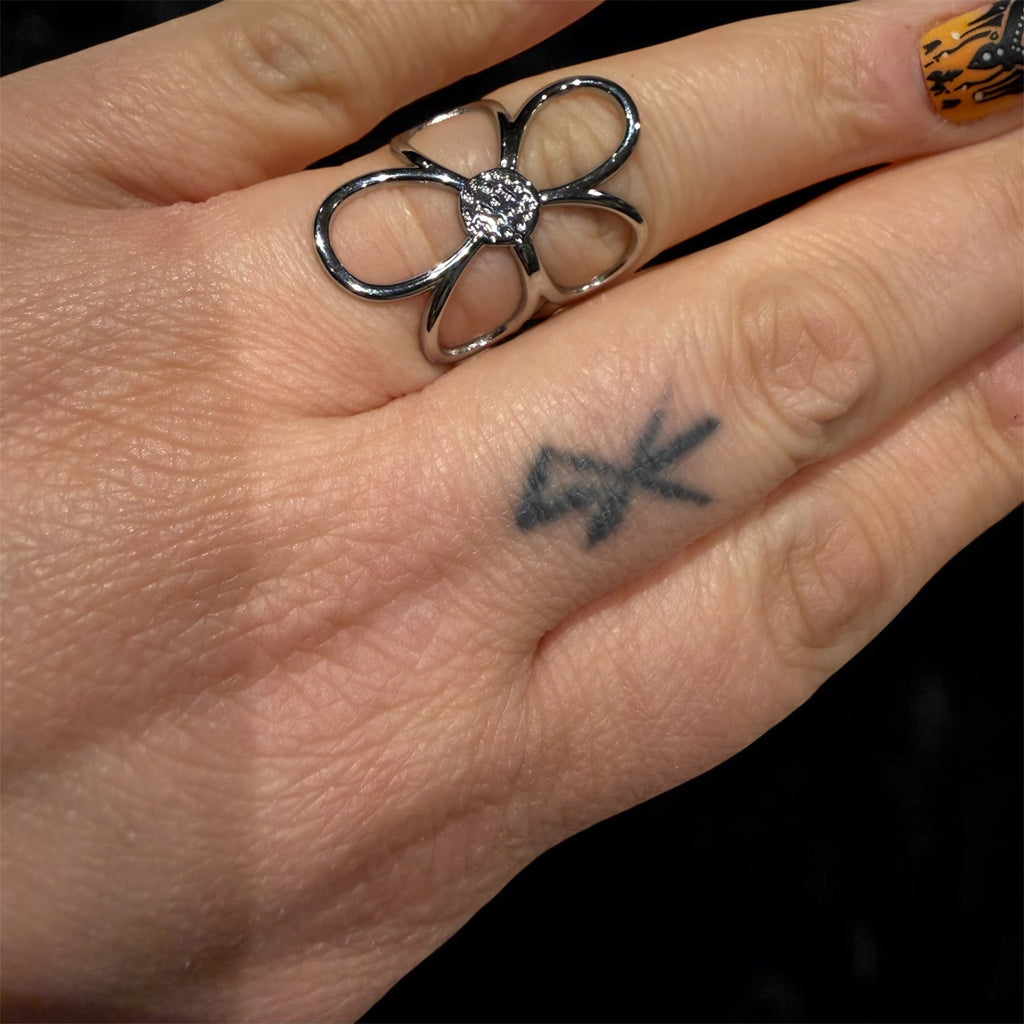 Bague fleur Graphique Argentée - Edition limitée