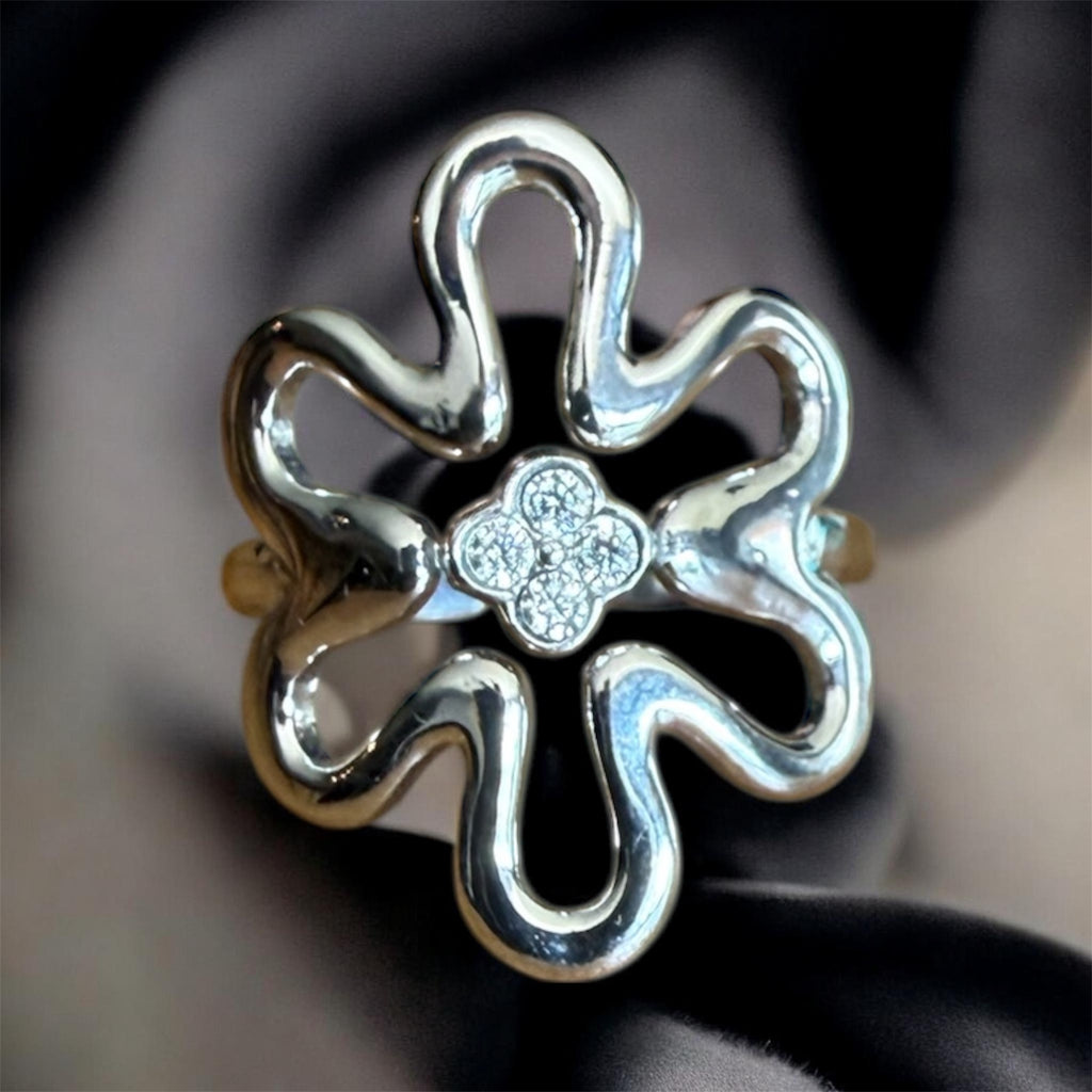 Bague fleur sculptée - Dorée ou Argentée