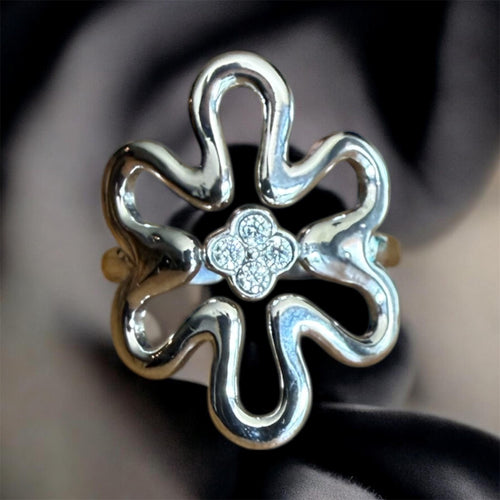Bague fleur sculptée - Dorée ou Argentée